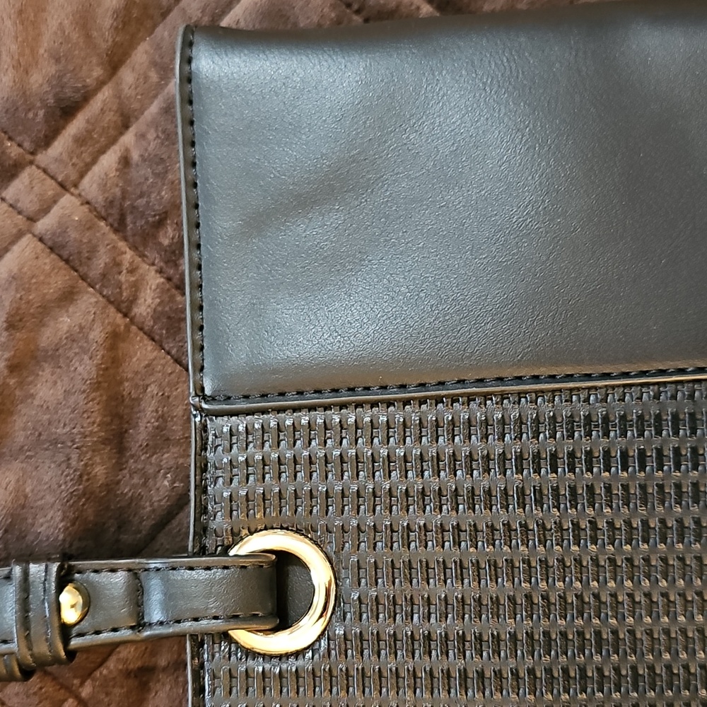 Handbag - Picture 7 of 16